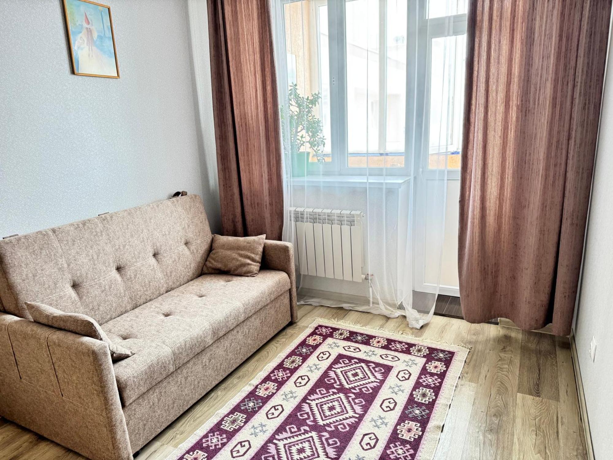 Меркурий Appartement Astana Buitenkant foto